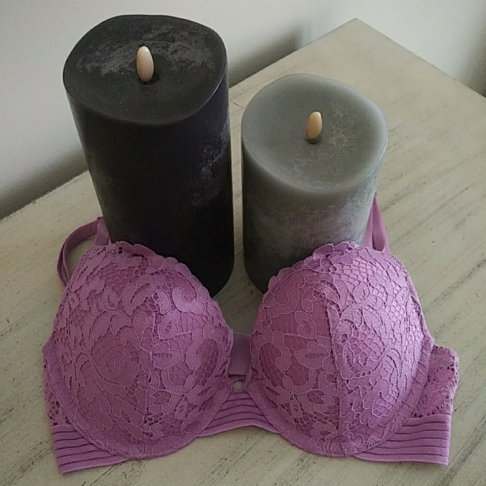 Victoria's Secret BOMBSHELL Plunge Bra